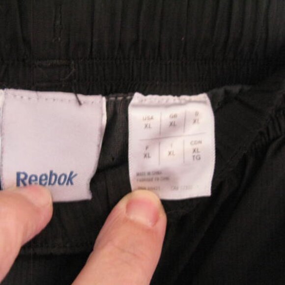 Men's Reebok Black Athletic Shorts XL - Picture 3 of 3